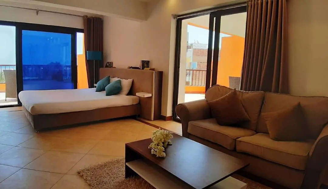 Alia Beach Residence-1