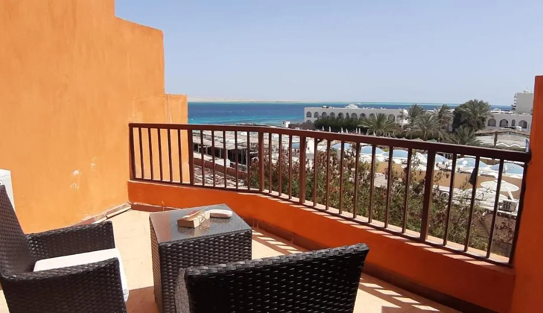 Alia Beach Residence-1