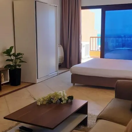 Alia Beach Residence-2